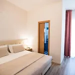 Hotel Touring