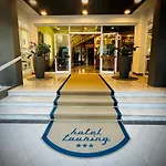 Hotel Touring