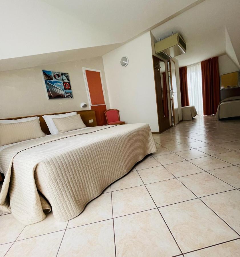 Touring Hotel 3*