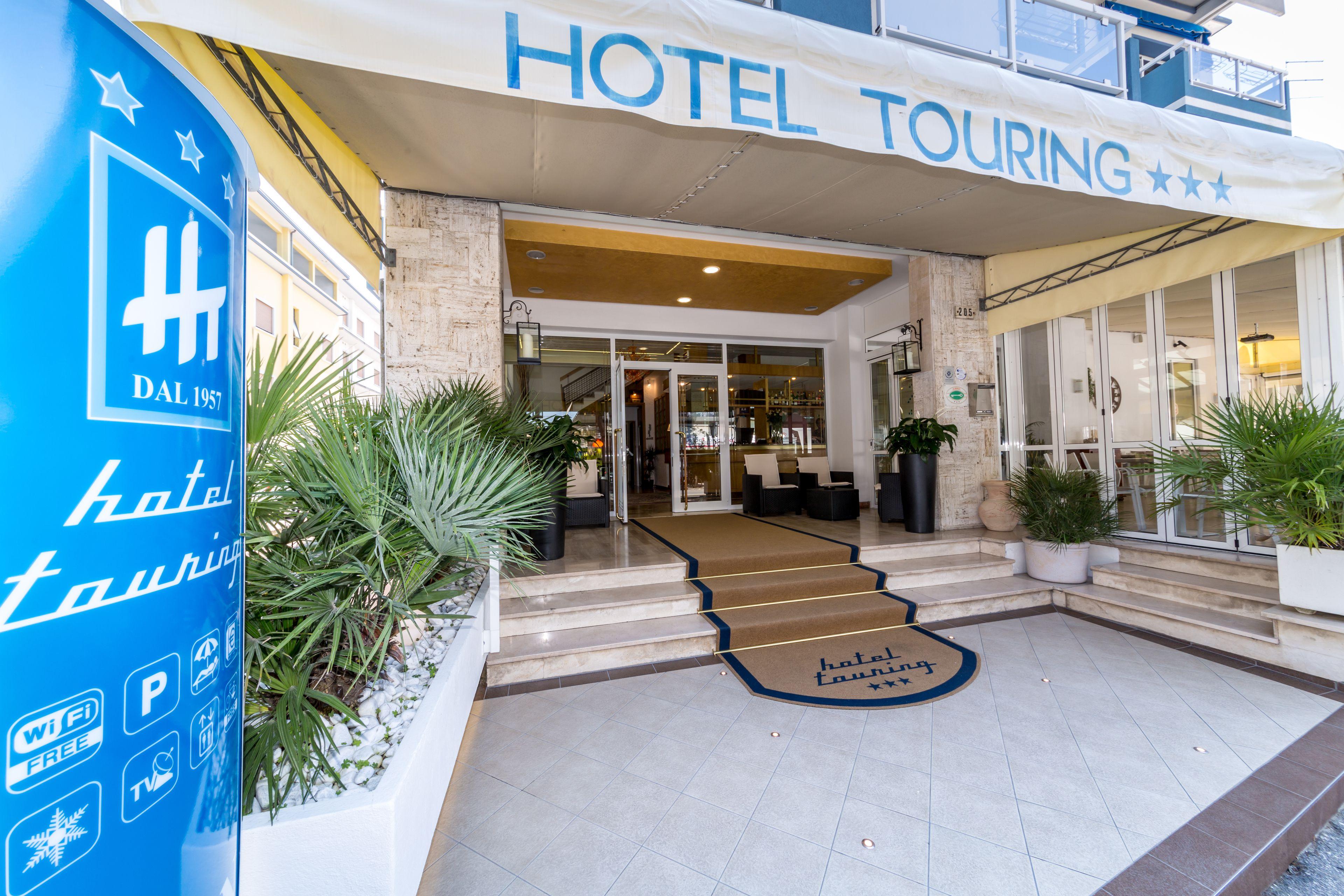 Hotel Touring 3*