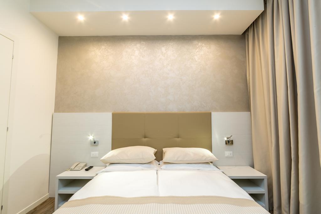 Touring Hotel 3*