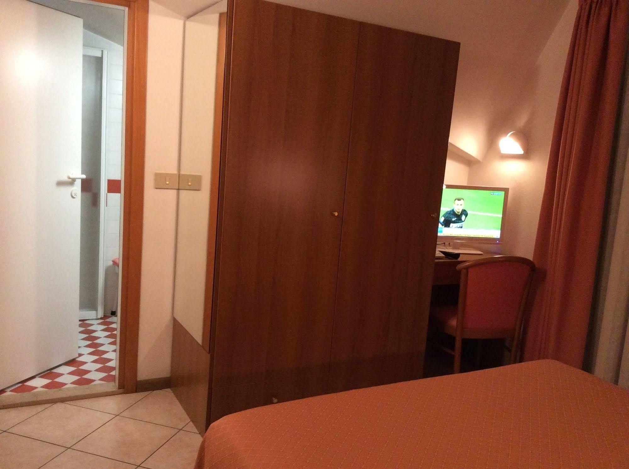 Touring Hotel 3*