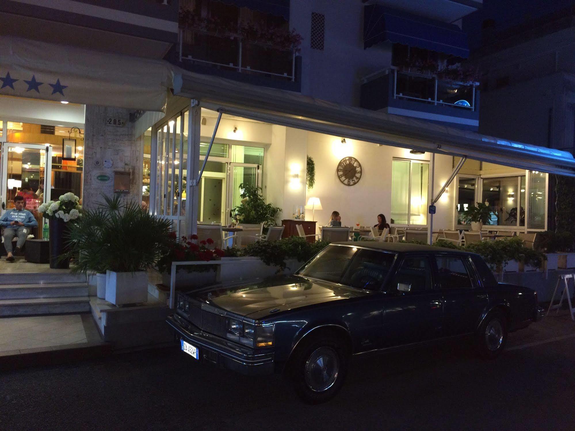 Touring Hotel 3*